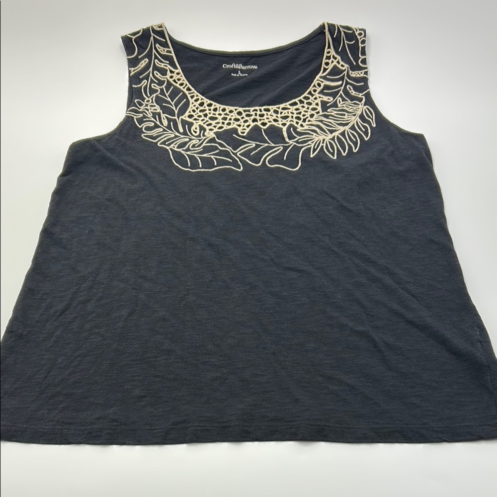 Croft & Barrow Embroidered Tank Top Large Black coastal workwear office Tropical